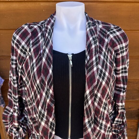 Knox Rose Red Flannel Tasseled Shawl Cardigan Size M - Picture 6 of 8